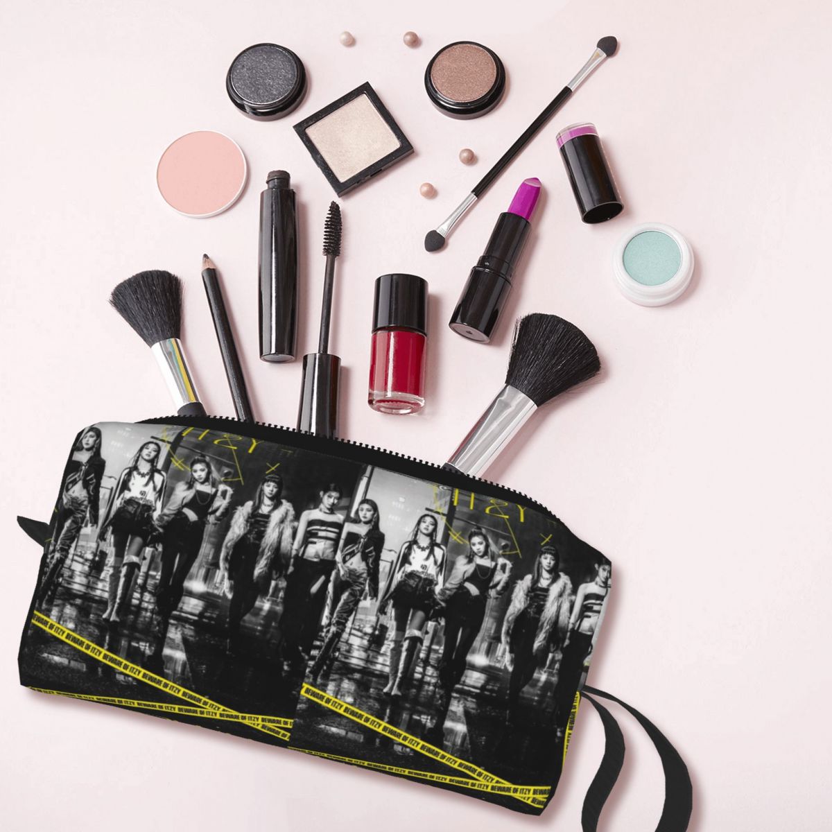 Kpop Itzy-Girl Group Idol Make - огляд і ціна Beauty Makeup Kit For Girls